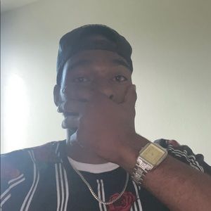 Meet your Posher, Chaz